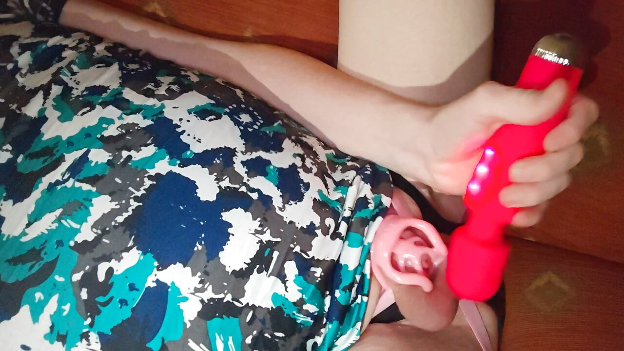 Zoe Jarvis transgende 39 having a play with clit in locktober Day 24 M2f disabled British English England UK