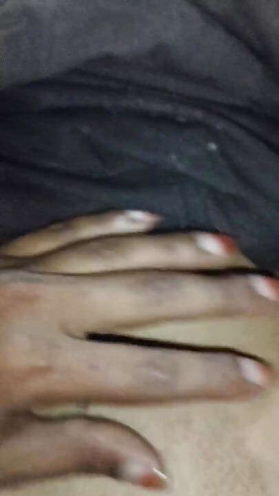 Henjutan dubur gaya doggy awek desi India - Queen4desi