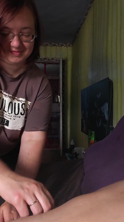 Close Up 4K Amateur Girlfriend Blowjob Curvy Brunette with Glasses Sucks and Strokes Cock | Clip 1