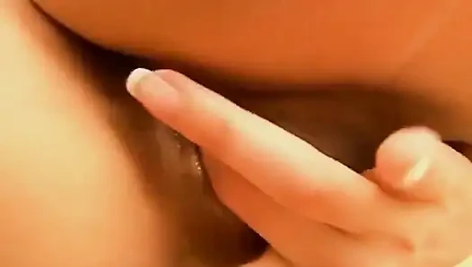 Cindy Makes Herself Come