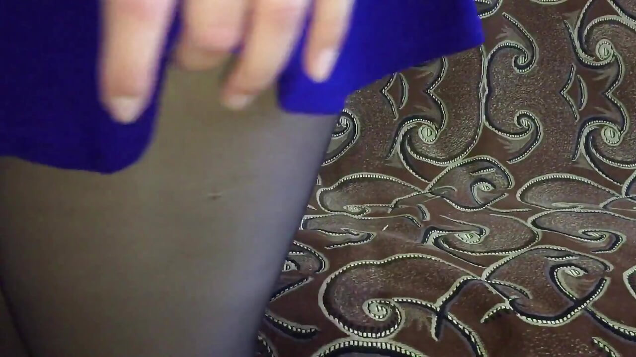 彼女は巨乳です