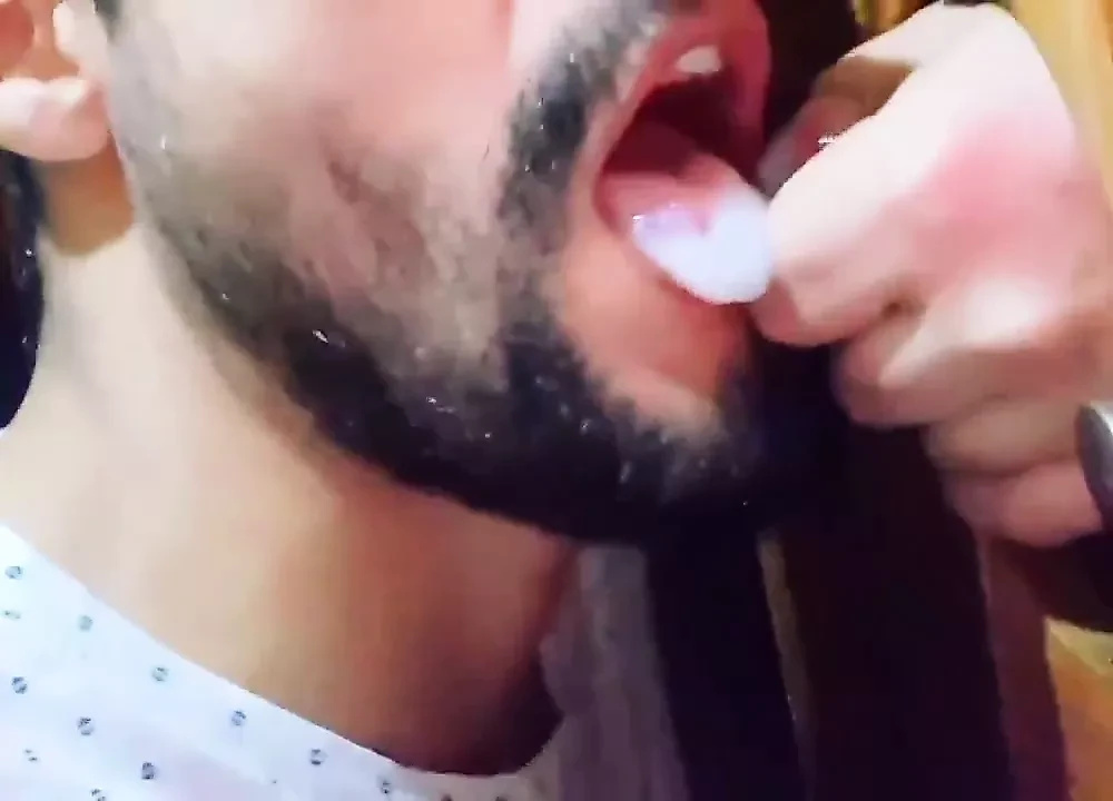 Gloryhole cum in mouth