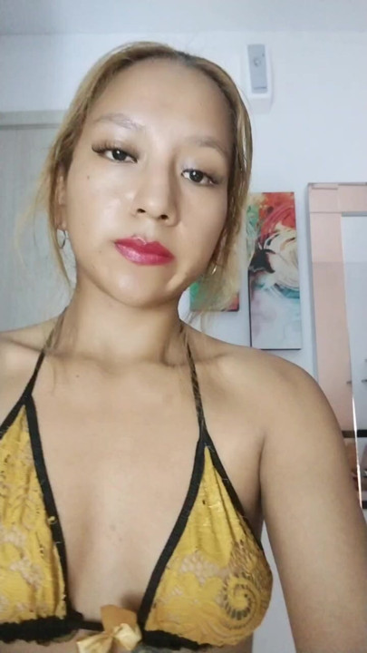 Merhaba aşk heyecan başlamak üzere! Yeni videomu izlemek için canlı yayına katılın. Söz veriyorum buna bayılacaksın!