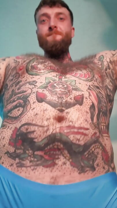 Tattooed Dom Worship Cumshot POV
