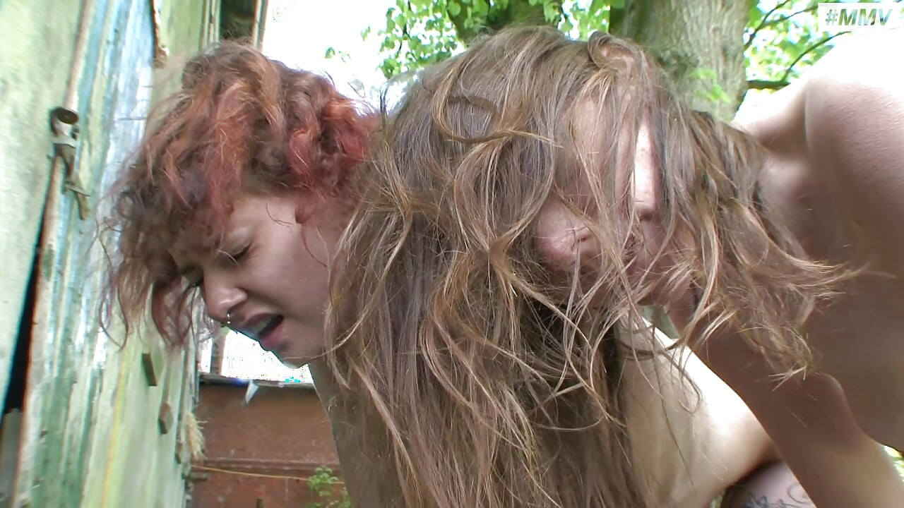 Clismă anală germană - BDSM dur german