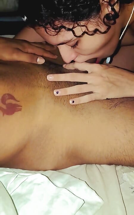 My Girlfriend Gives Me a Blowjob When I Get Home!!