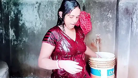 İftari Roza Hintli yaşlı adam kız arkadaşıyla sikişiyor