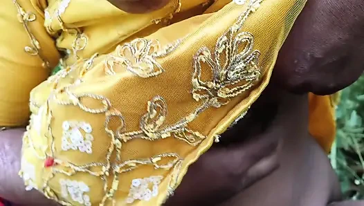 Indian Desi tight video, Desi beautiful girl first video, Desi viral video