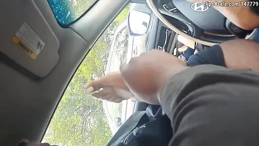 Sesi dengan kaki jenjang Talisa yang ke-1