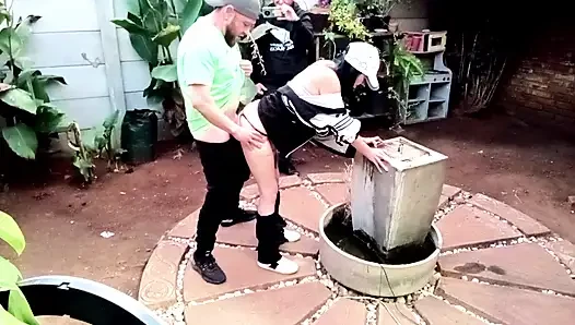 Чуть не застукал хозяин дома