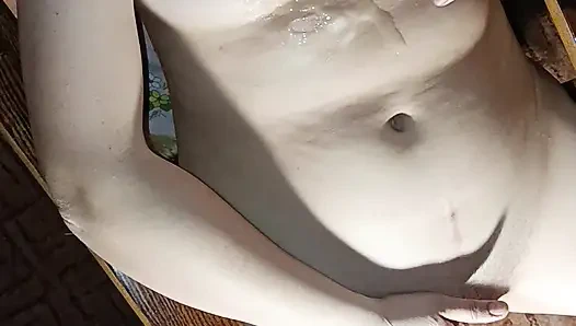 Алёна знает, как заставить хуй кончить