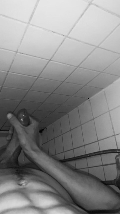 Ejaculation under hot 🥵 water