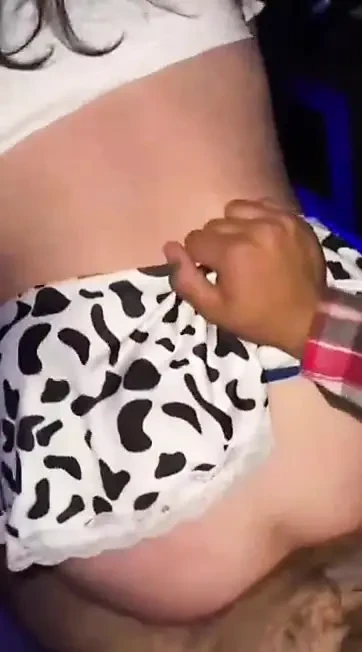 我让我最好的朋友和我的老婆玩