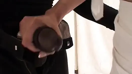 Isabelle, pantat putih untuk kontol hitam