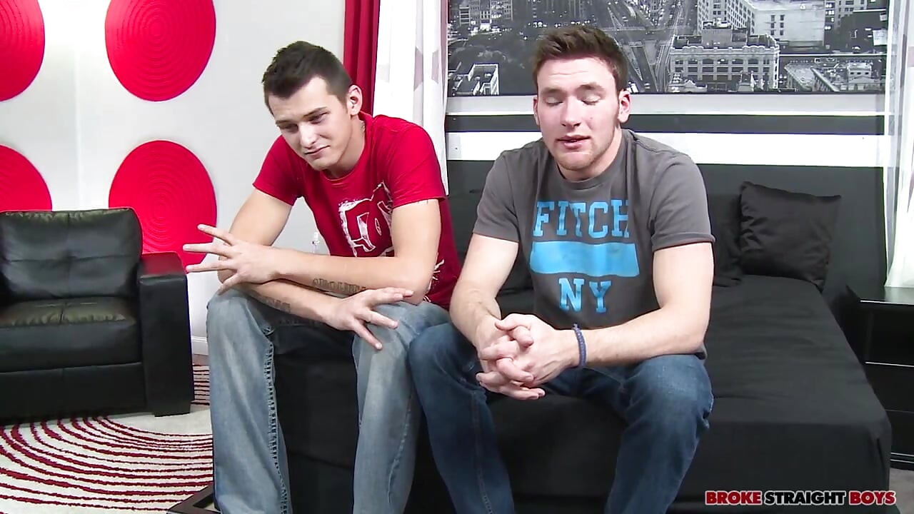 Ian Dempsey Gets Jaxon's Sweet Cock