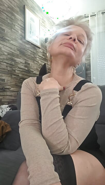 I Suck a Nice Cock and Get My MILF Slut Pussy Fucked.