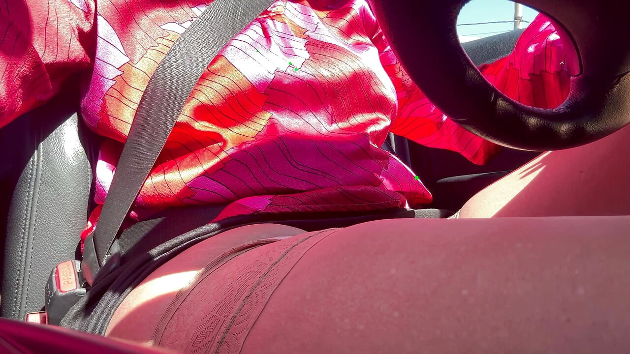 I pulled over and rubbed my pussy in the car until I had an intense orgasm.