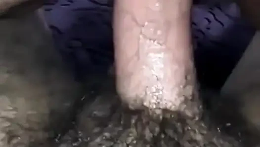 Gerçek amatör Kolombiyalı sürtük büyük beyaz yarak üzerinde zıplıyor bakış açısı kovboy kız