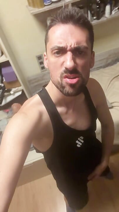 Hot Daddy Showing Ass