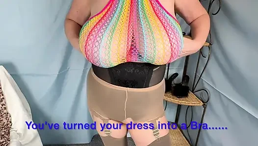 Vgq14 Aunty Sandra Layered up Again