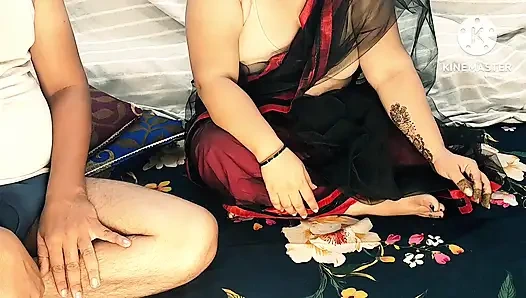 Indisches dorfmädchen fickt hart in hindi audio