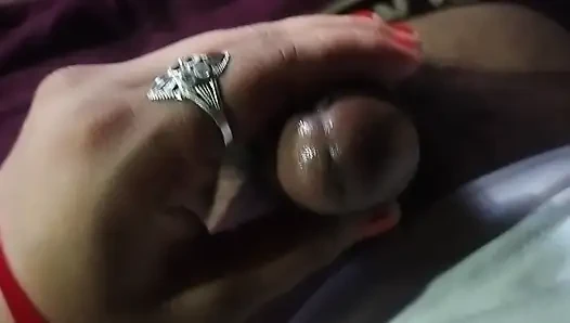 Meri Bhabhi ne mera land Apni Bed par thook laggake khda kiya