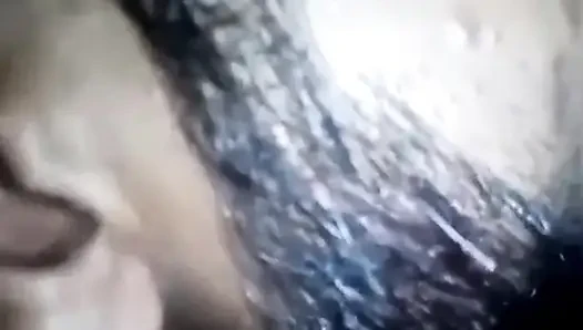 Gadis India toket besar sempurna nyepong dan ngentot sama saudara tirinya sendiri