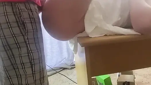 Close up - Ngentot di meja kantor