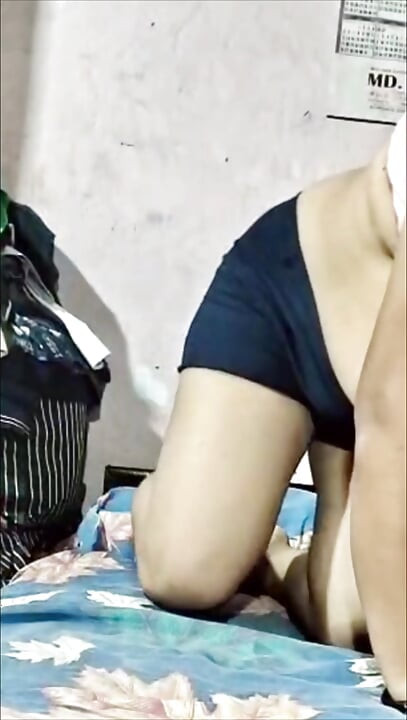 ESPECTÁCULO DE TETAS Y COÑO