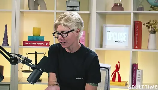 Khloe Kingsley: kamerada fışkırtıyor ve kırmızı bayraklar