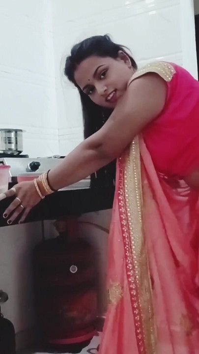 Rhea, the newlywed bride, was making pudding in the kitchen when the brother-in-law grabbed her from behind and had… | Clip 1