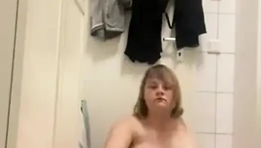 Amputee girl having fun with her big dildo