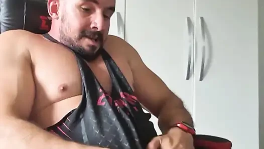 Tüm dölümü yatıracak birini bulmam gerekiyor