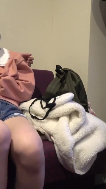 मासूम लड़कियां जो कुछ नहीं जानतीं। 5 . क्लिप 1