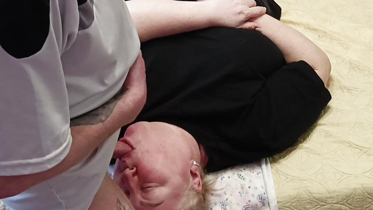 Kiverem a farkam, hogy a szomszédomra élvezzek