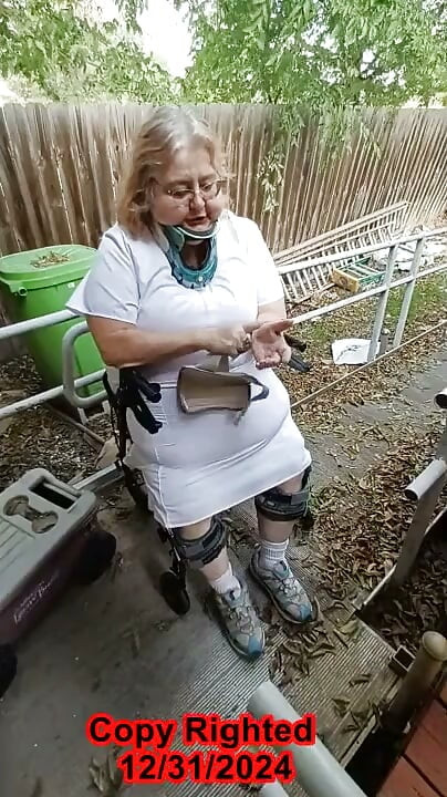 Poor Nurse Vicki the Beginning or Part 1
