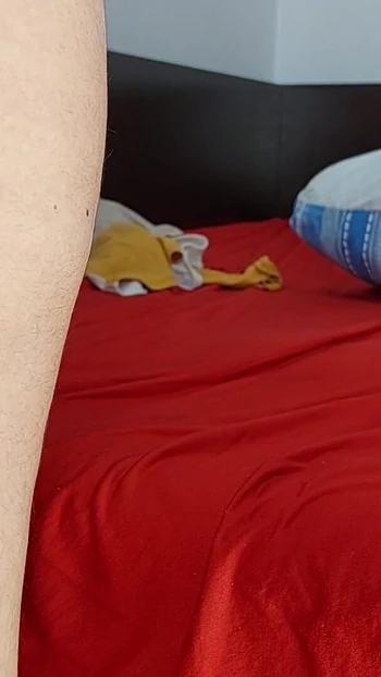 Key moment from "Amateur doing yoga naked, hairy pussy, big ass, big tits."