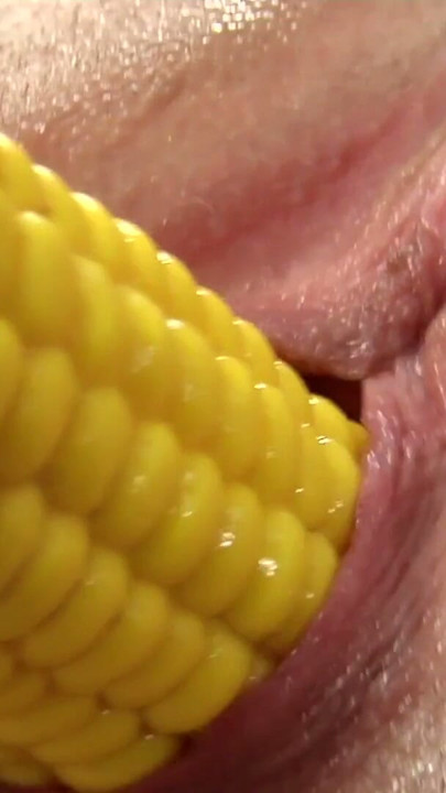 Neue Dildos werden direkt getest heisse Ware | Clip 3