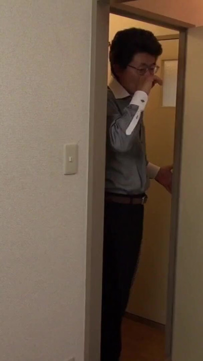 JAPANESE SKINNY SLUT LIKES A PUSSY LICK BEORE GETTING FUCKED | Clip 2