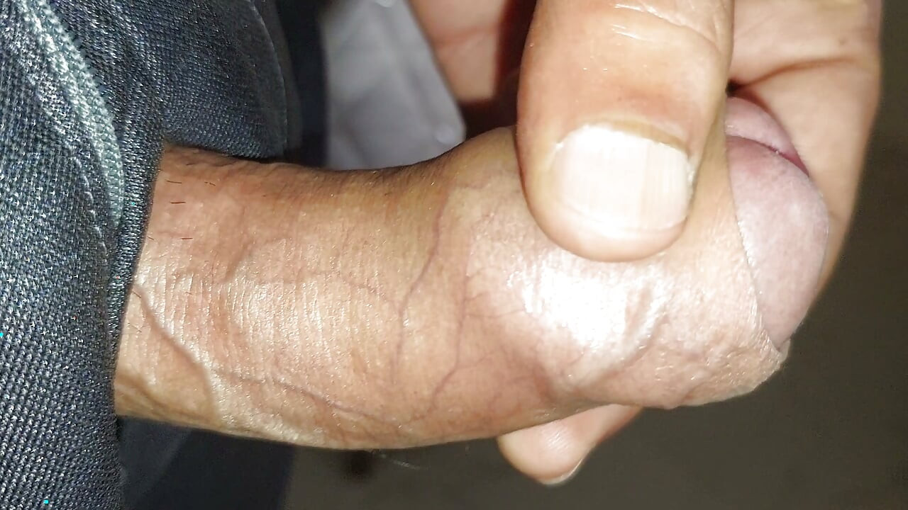 Best friend gives me handjob