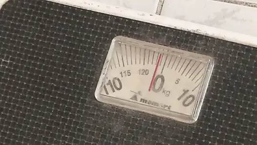 Ssbbw yüzünü siktiriyor
