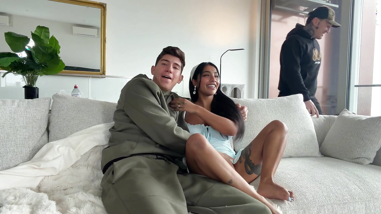 Cuck Couple Tease