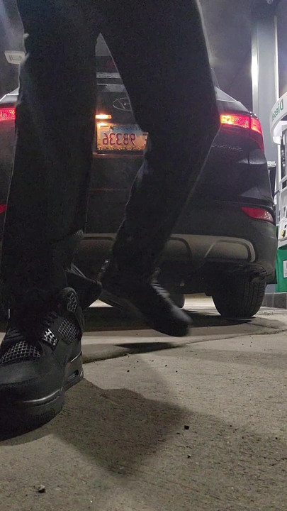 Sissy flashing truck driver