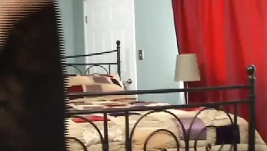 Sansasyonel sarışın büyük yarağı seviyor