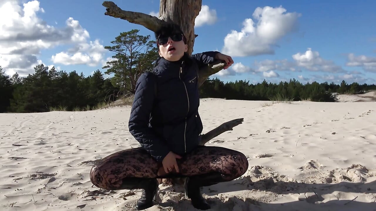 Törés a homokos dűnén