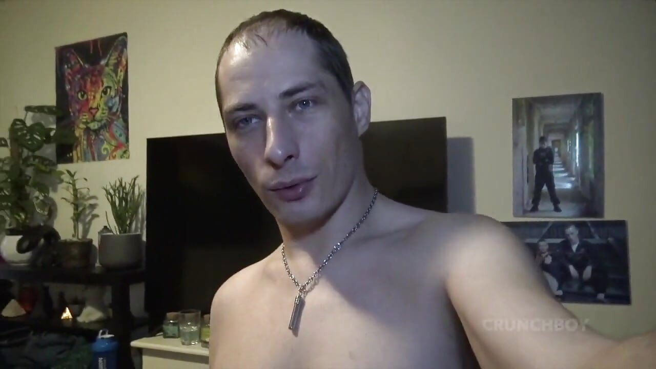 Kalil использовал в сыром виде сексуальный Alex Cavil