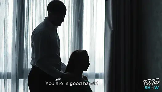 Si cantik rambut cokelat dientot sama tukang pijatnya - laura roleplay