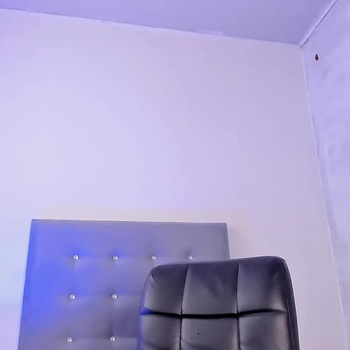 Aline Costa Transsexual Foot Job and Massive Cock in Ass