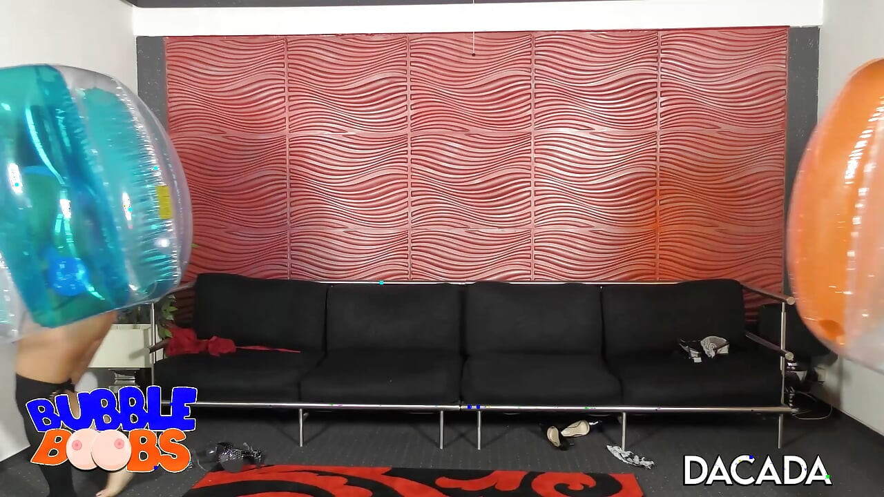 Bubble Boobs διασκέδαση με DaCada και Ashley Cumstar