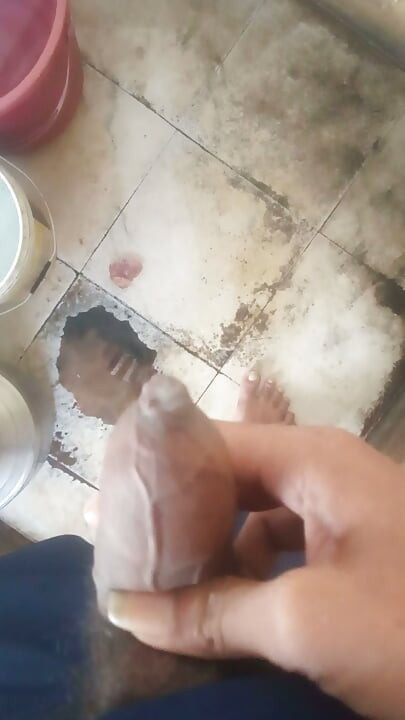 独自在家自慰